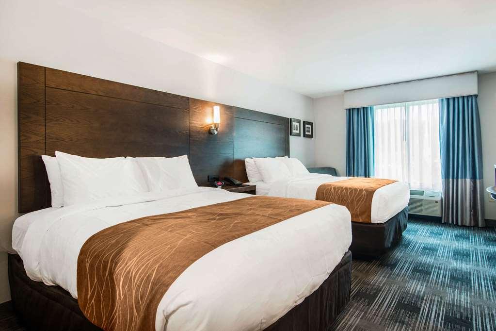 Comfort Inn & Suites East Эллиджей Номер фото