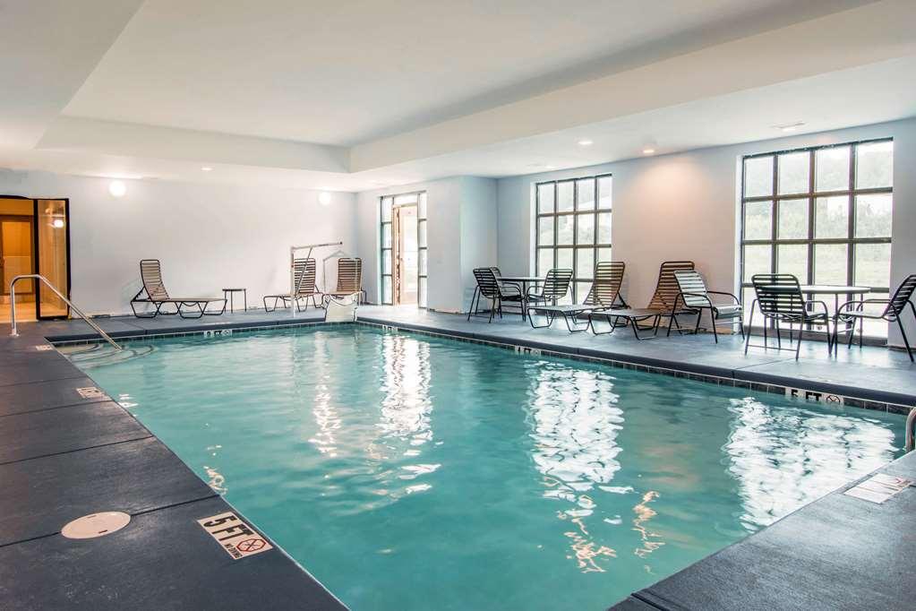 Comfort Inn & Suites East Эллиджей Удобства фото