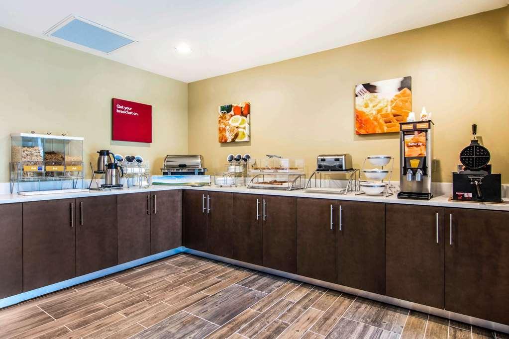 Comfort Inn & Suites East Эллиджей Ресторан фото