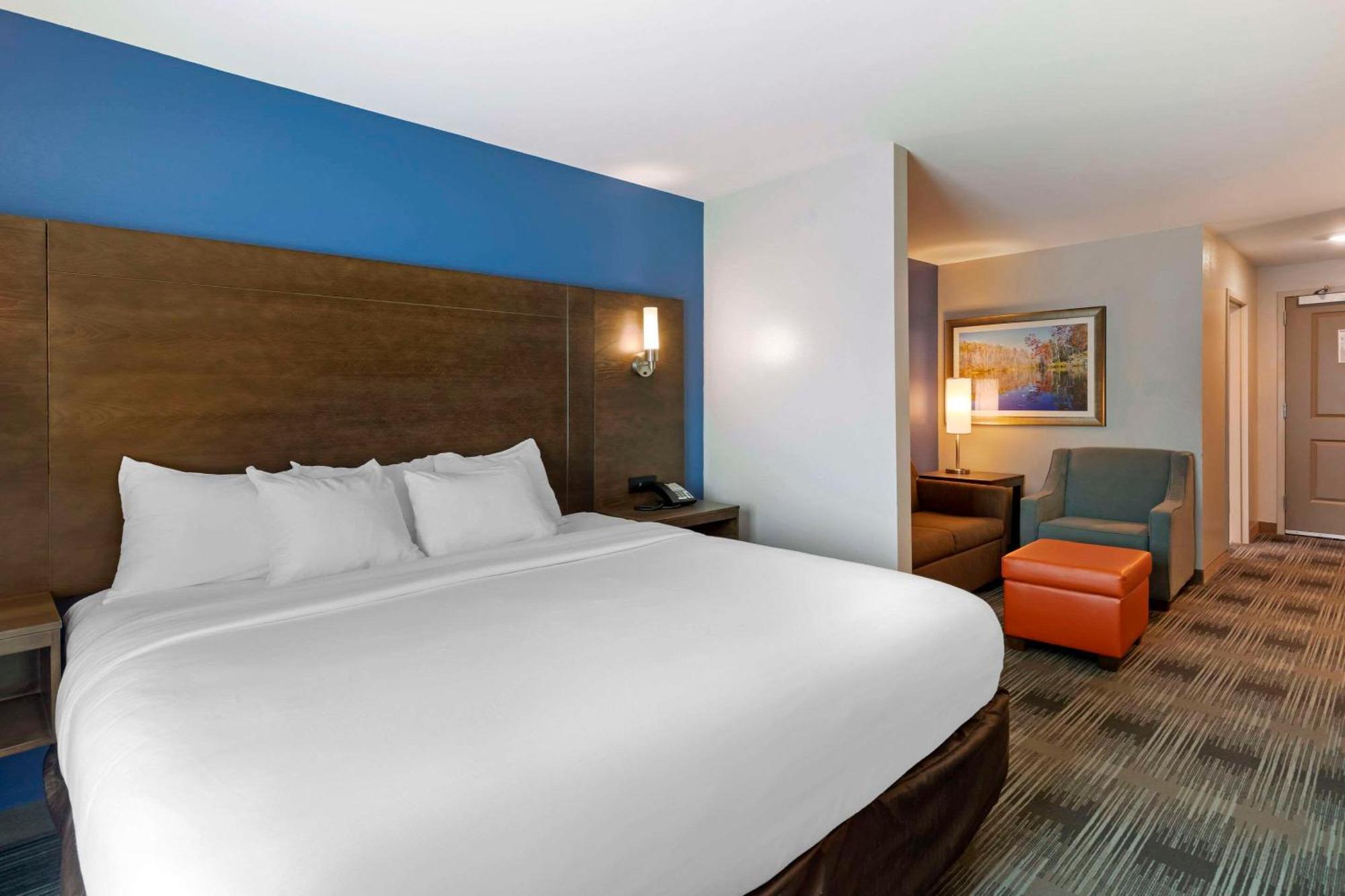 Comfort Inn & Suites East Эллиджей Экстерьер фото