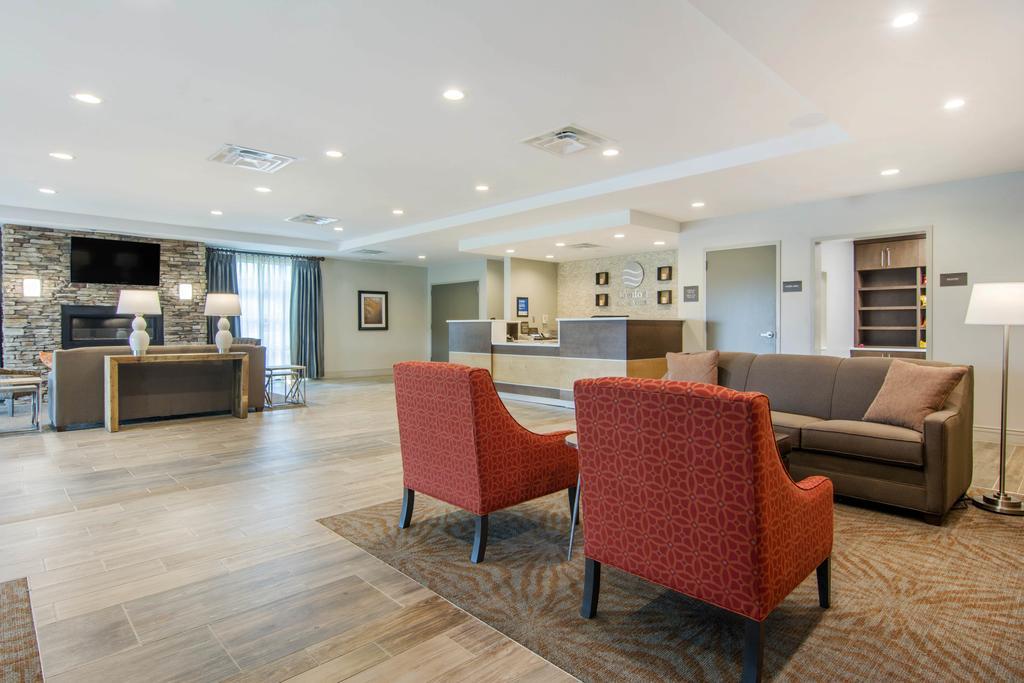 Comfort Inn & Suites East Эллиджей Экстерьер фото
