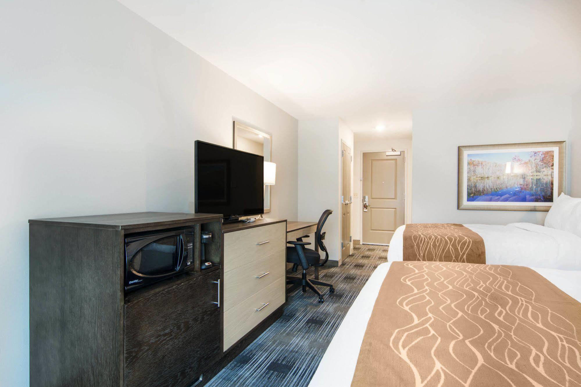 Comfort Inn & Suites East Эллиджей Экстерьер фото